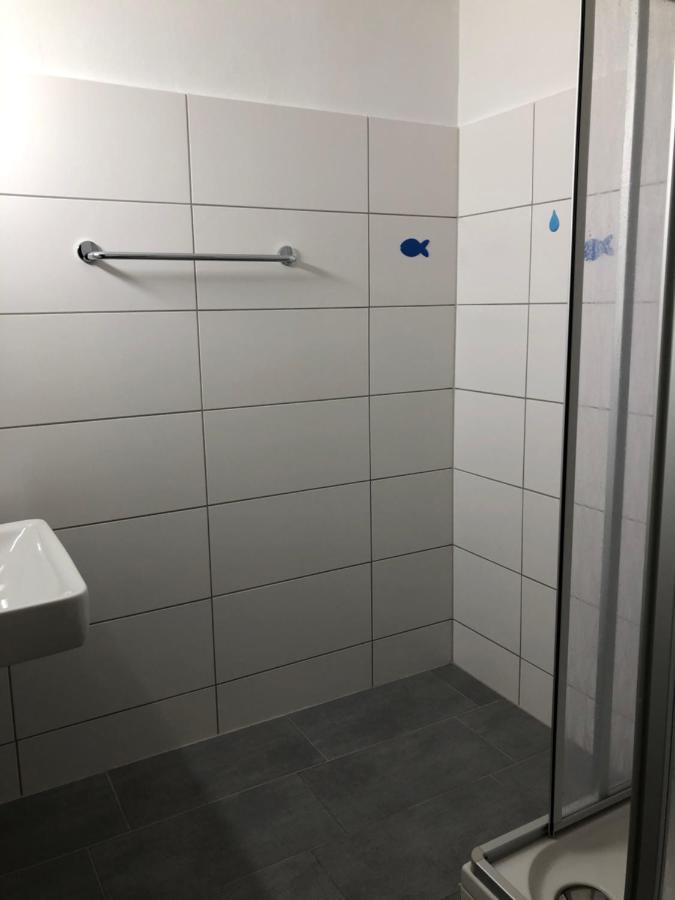 Gaestehaus Penny Rooms N Hallein Exterior photo